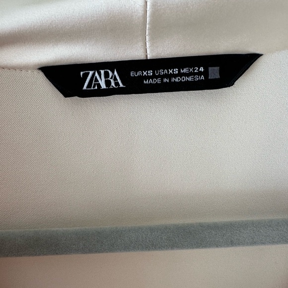 Zara Cowl Neck gold beige fluid neck size XS - Picture 3 of 5